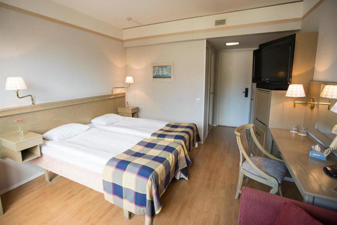 Hotel Adlon Mariehamn Exterior foto